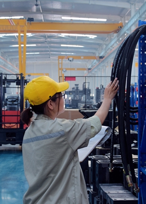 7、附件充足交貨快